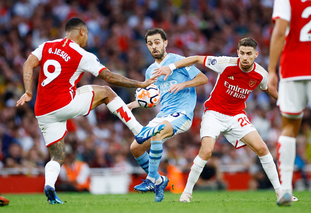 arsenal-vs-manchester-city-2230-08-10-101614.jpg